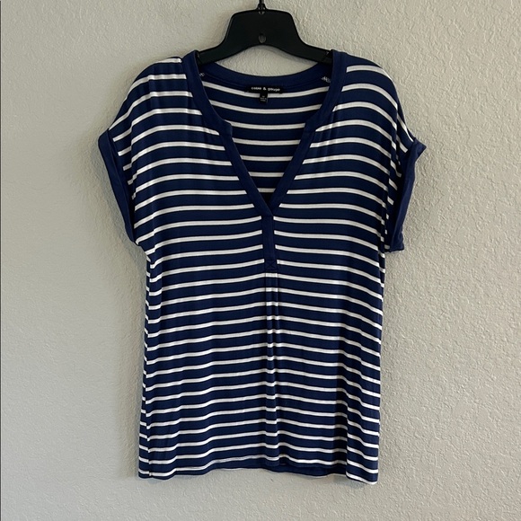Cable & Gauge Blue and White Striped V-Neck Tee - Picture 1 of 5